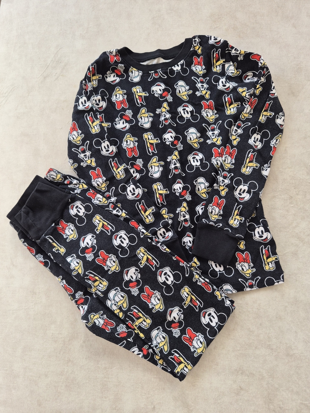 Disney Amazon Essentials Mickey & Friends Pajama Set (Fits L)